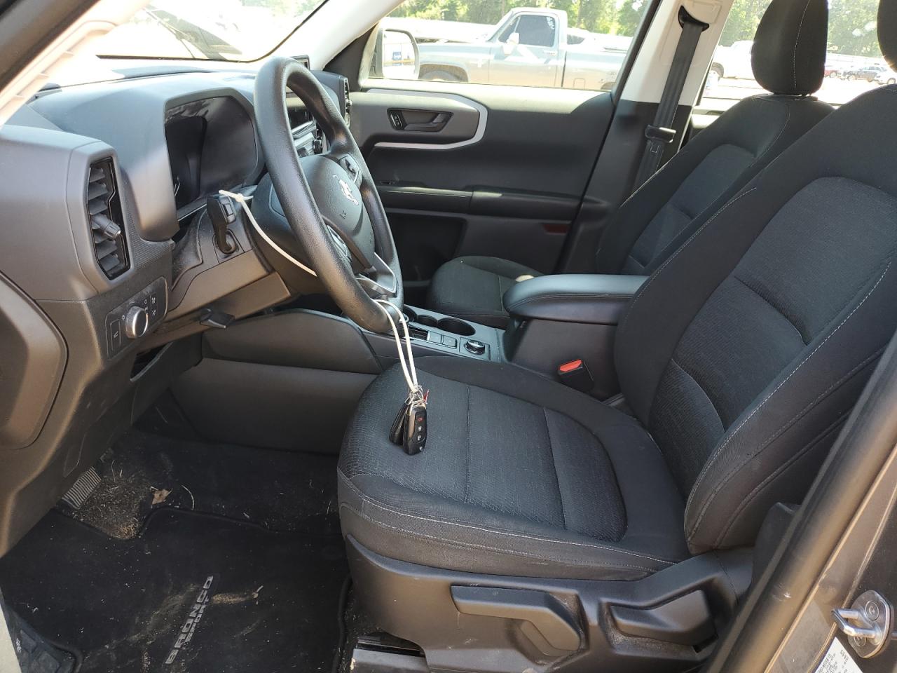 Ford Bronco Image 13