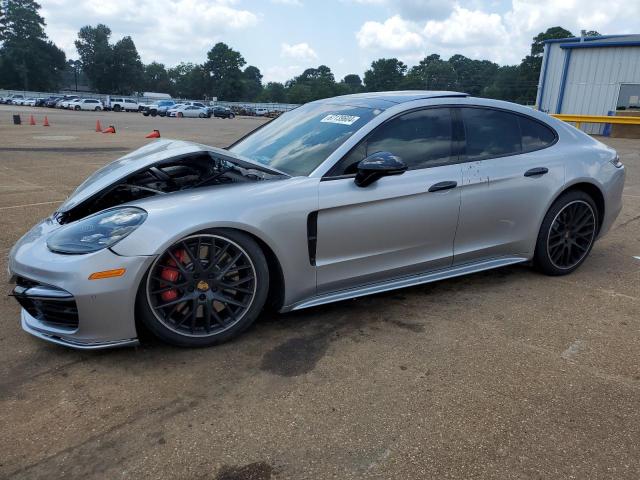  Salvage Porsche Panamera