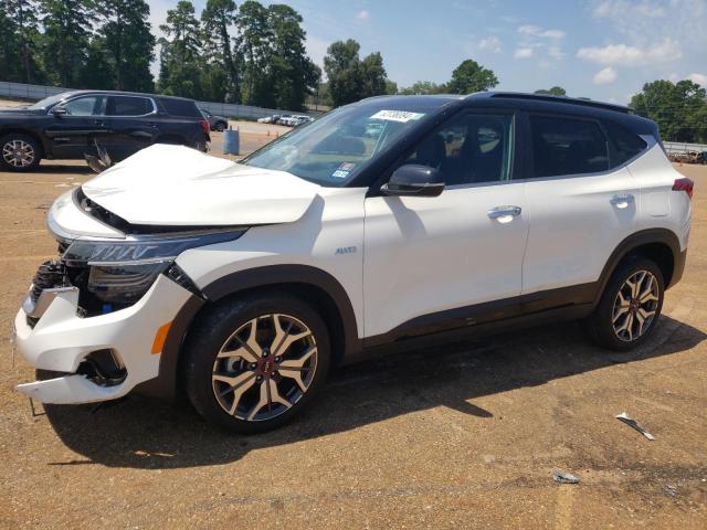  Salvage Kia Seltos