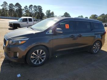  Salvage Kia Sedona