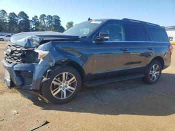  Salvage Ford Expedition