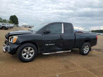  Salvage Nissan Titan