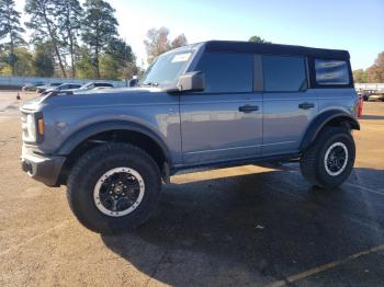  Salvage Ford Bronco