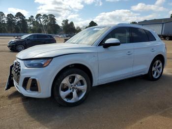  Salvage Audi Q5