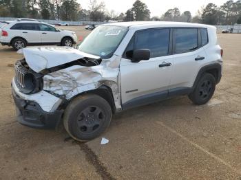  Salvage Jeep Renegade