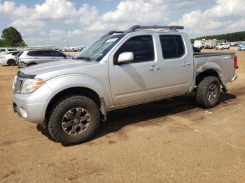  Salvage Nissan Frontier