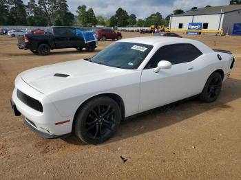  Salvage Dodge Challenger