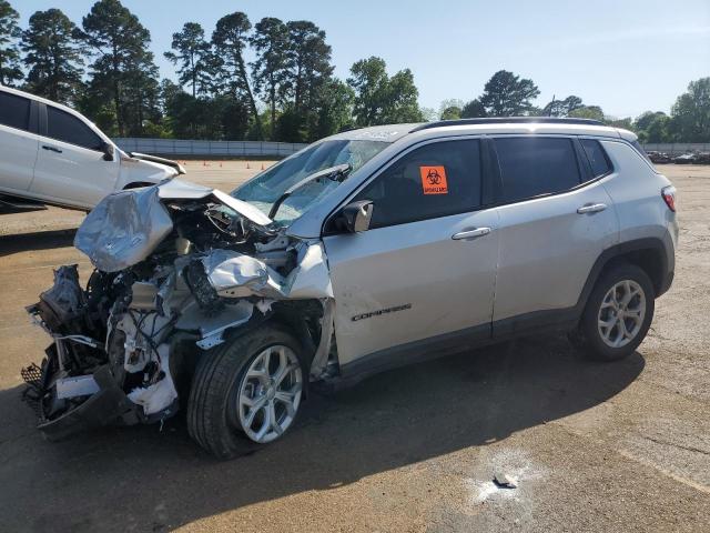  Salvage Jeep Compass