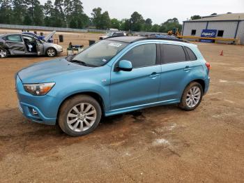  Salvage Mitsubishi Outlander