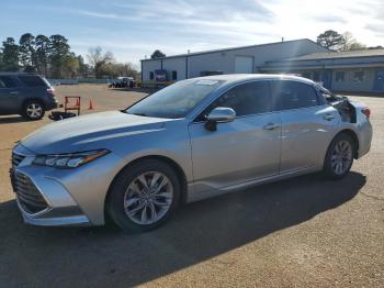  Salvage Toyota Avalon