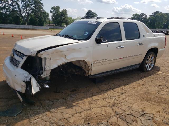  Salvage Chevrolet Avalanche