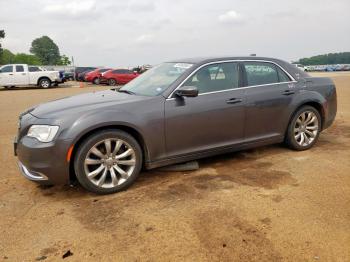  Salvage Chrysler 300