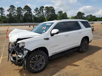  Salvage GMC Yukon