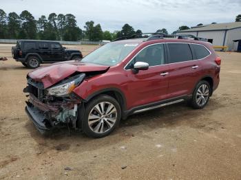  Salvage Subaru Ascent