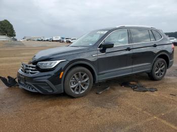  Salvage Volkswagen Tiguan