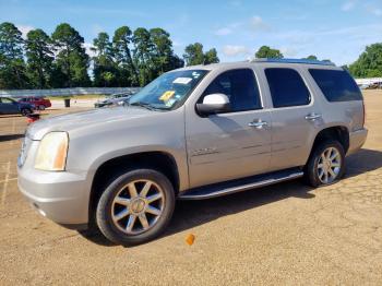 Salvage GMC Yukon