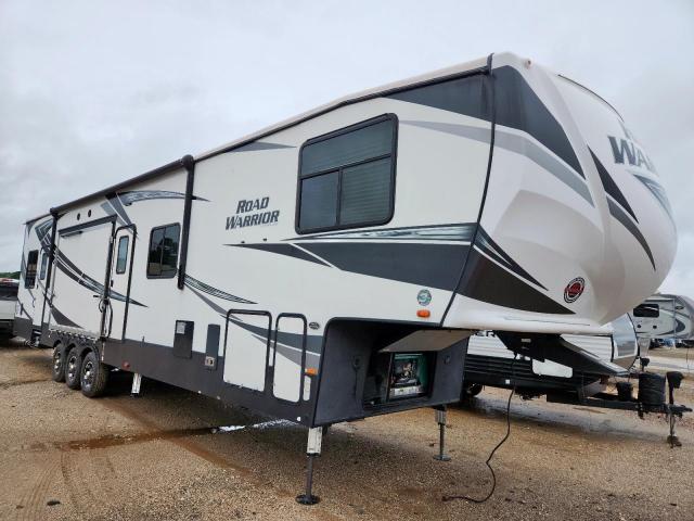 Salvage Roadtrek Motorhomes Trailer