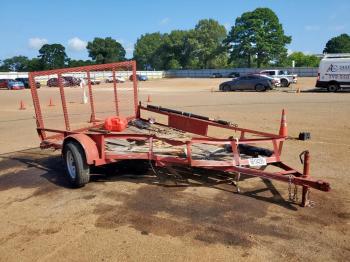  Salvage Kear Trailer