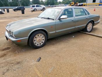  Salvage Jaguar XJ