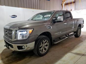  Salvage Nissan Titan
