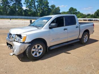  Salvage Nissan Titan