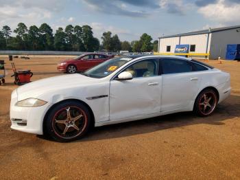  Salvage Jaguar XJ