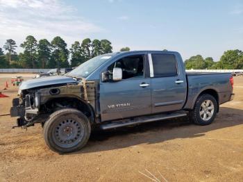  Salvage Nissan Titan