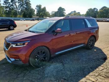  Salvage Kia Carnival