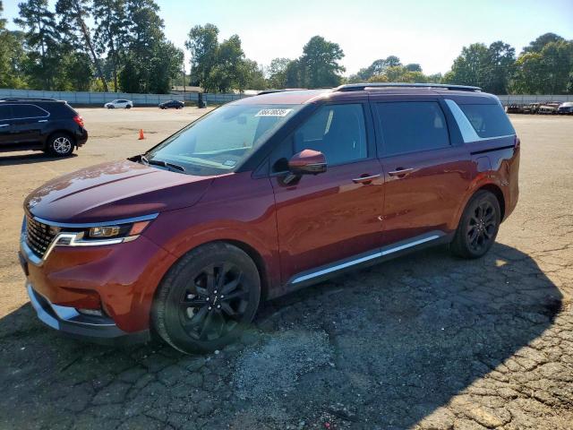  Salvage Kia Carnival