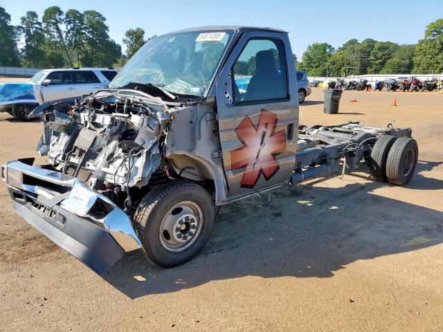  Salvage Ford Econoline