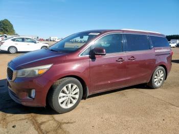  Salvage Kia Sedona