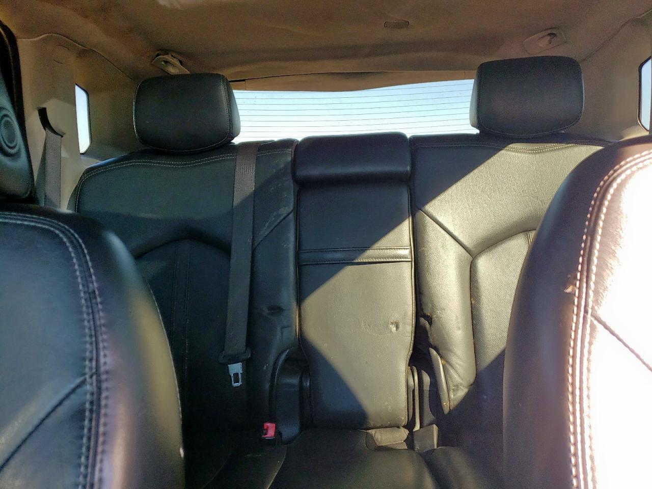 Cadillac SRX Premium Collection Image 7