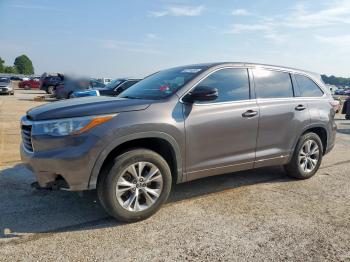  Salvage Toyota Highlander