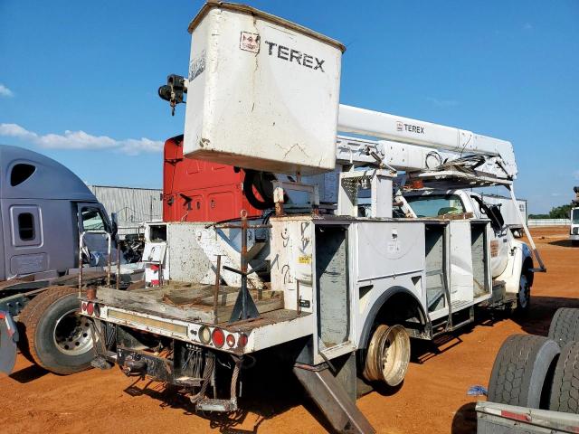 Ford F-750 Super Duty Image 3