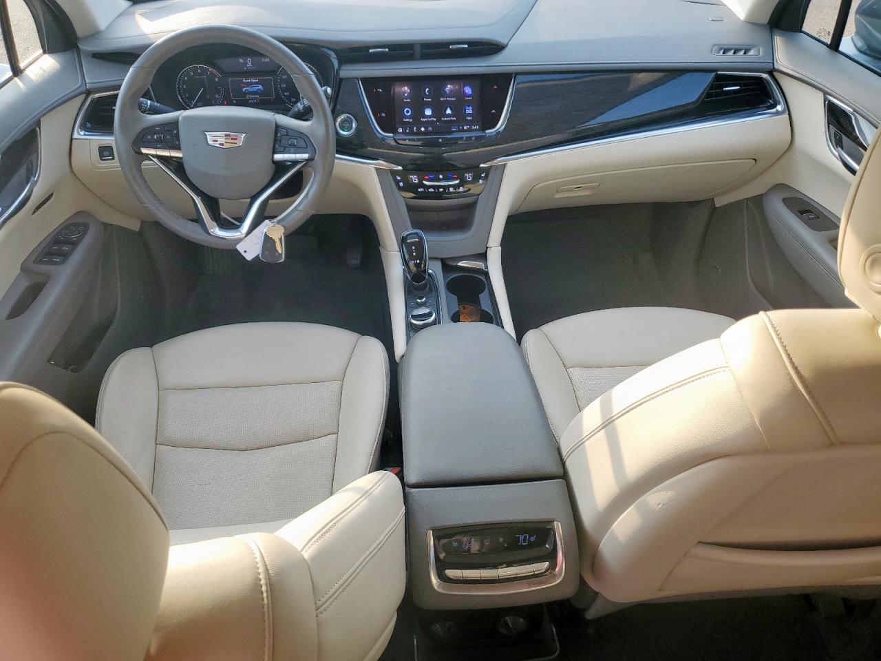 Cadillac XT6 Premium Luxury Image 11