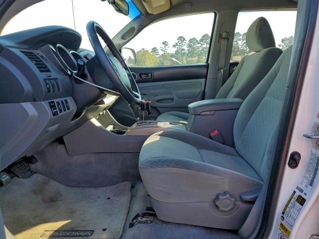 Toyota Tacoma Double Cab Prerunner Image 13