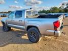 Toyota Tacoma Double Cab Image 8