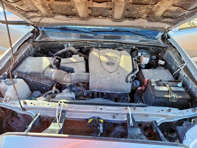 Toyota Tacoma Double Cab Image 9