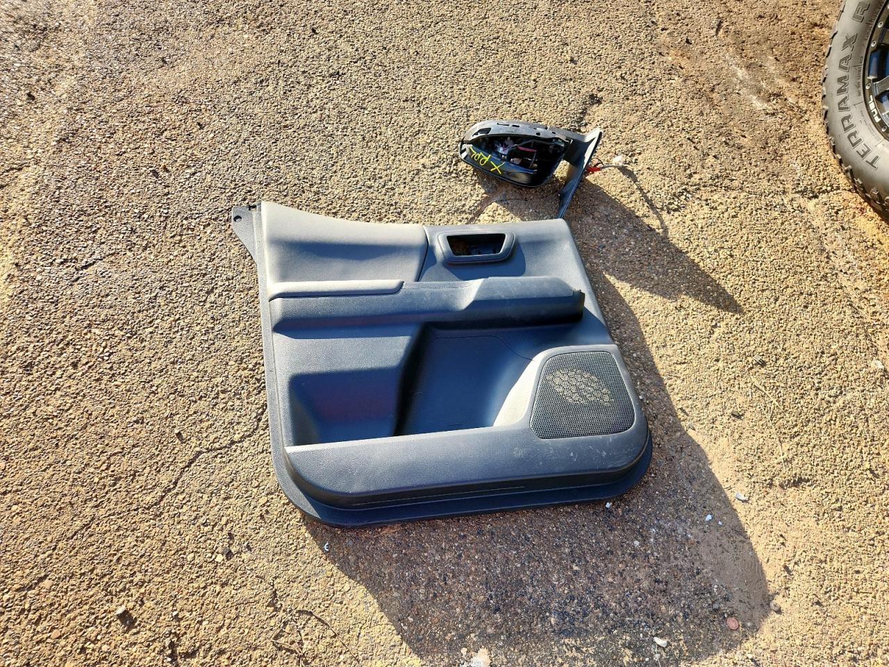 Toyota Tacoma Double Cab Image 12