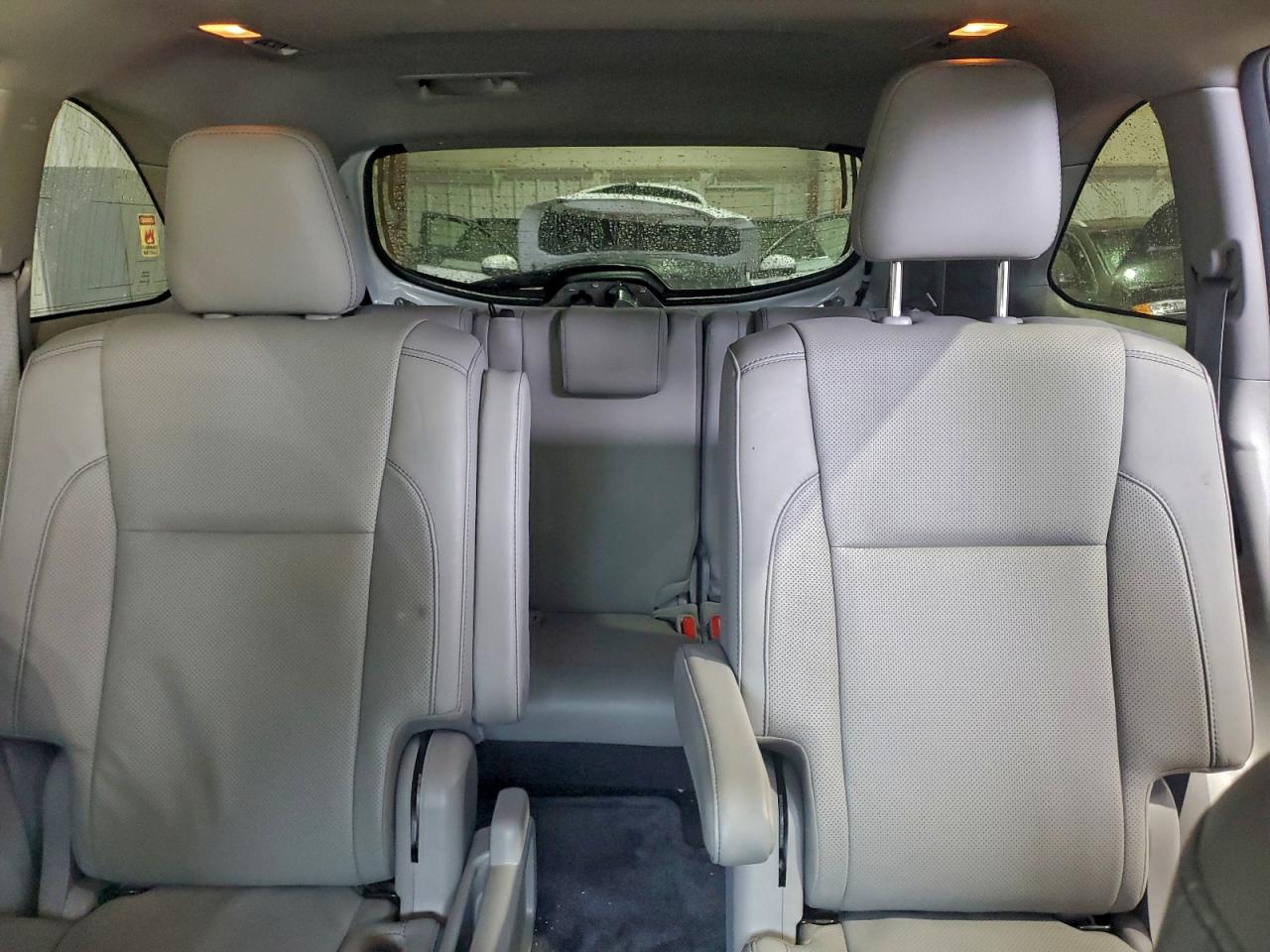 Toyota Highlander Limited Image 10