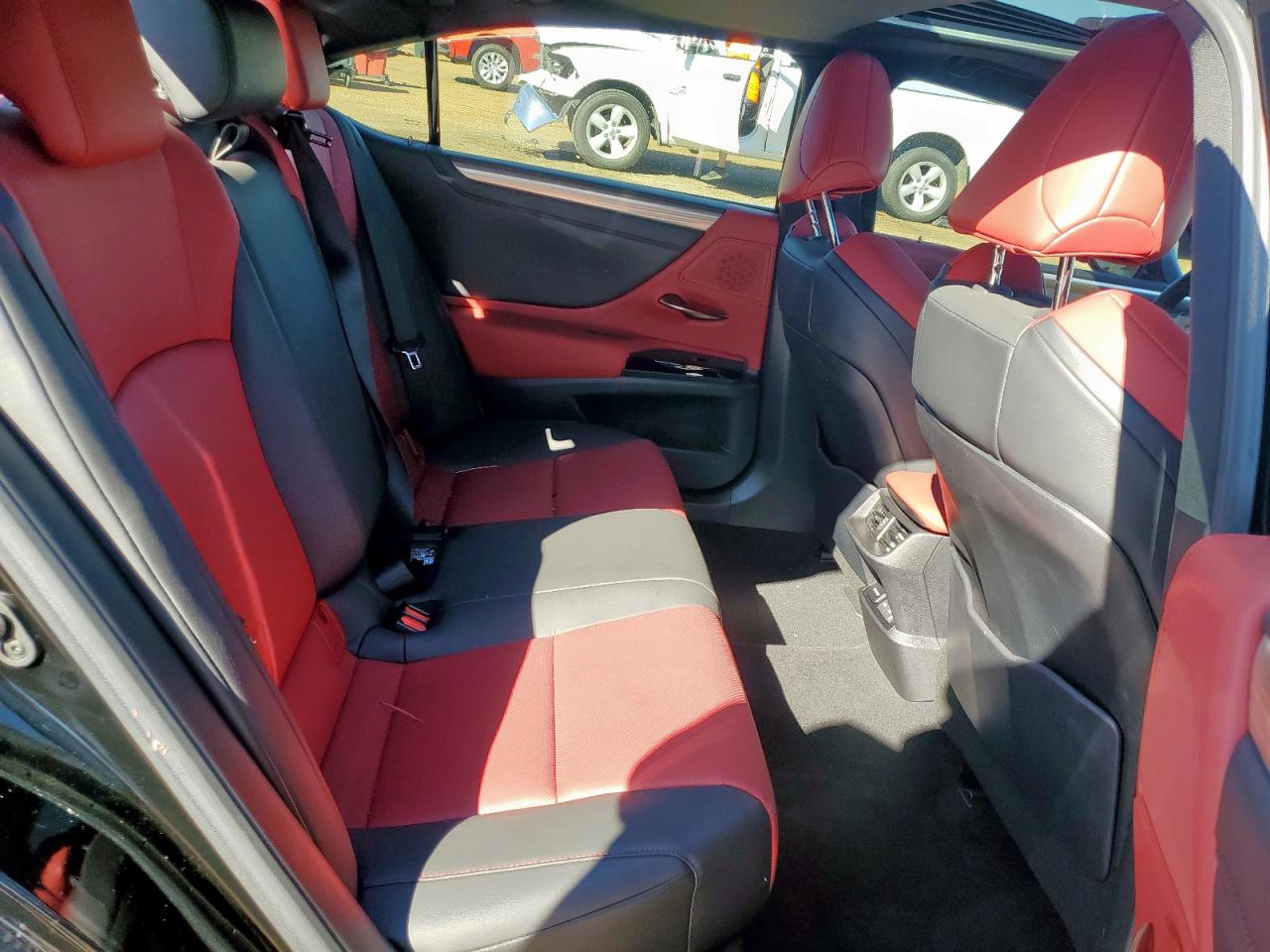 Lexus Es 350 F Sport Handling Image 6