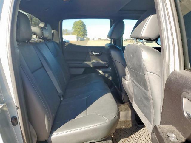 Toyota Tacoma Double Cab Image 8