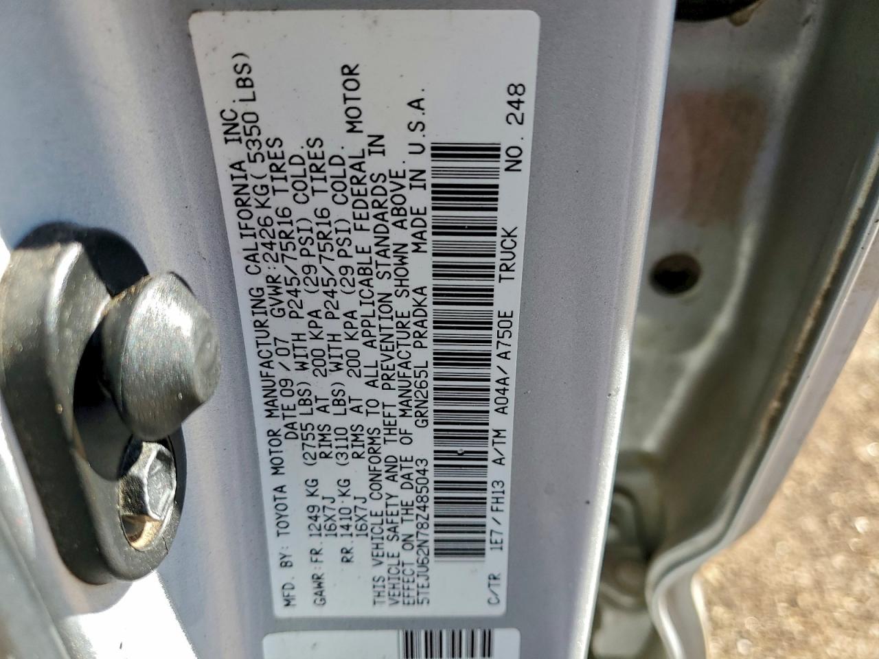 Toyota Tacoma Double Cab Prerunner Image 9