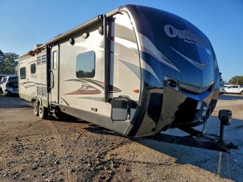  Salvage Outback Keystone