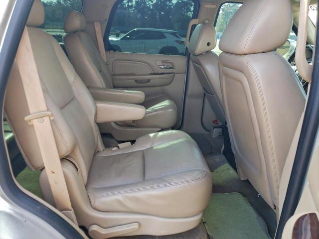 Cadillac Escalade Image 6