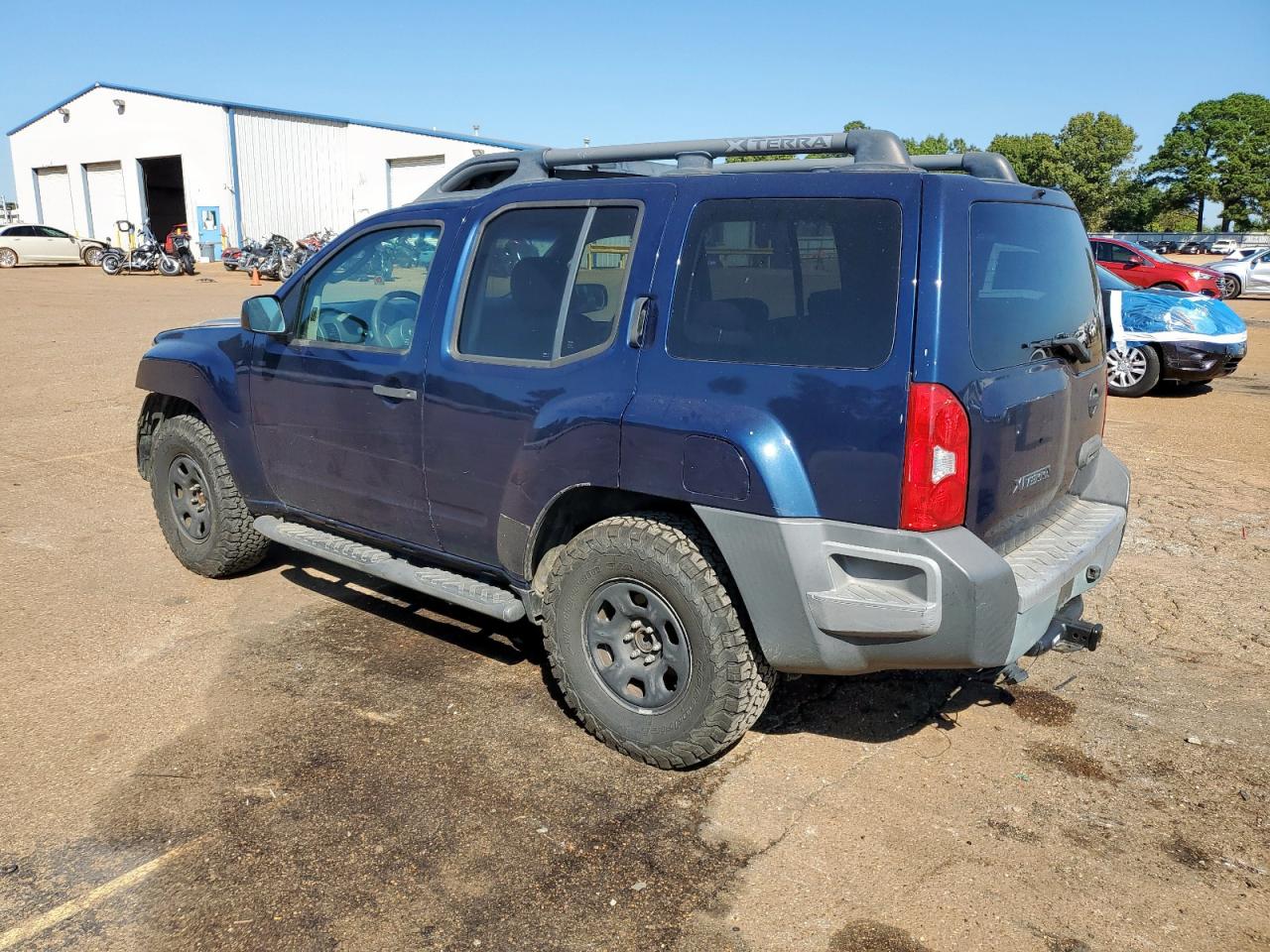 Nissan Xterra Off Road Image 4