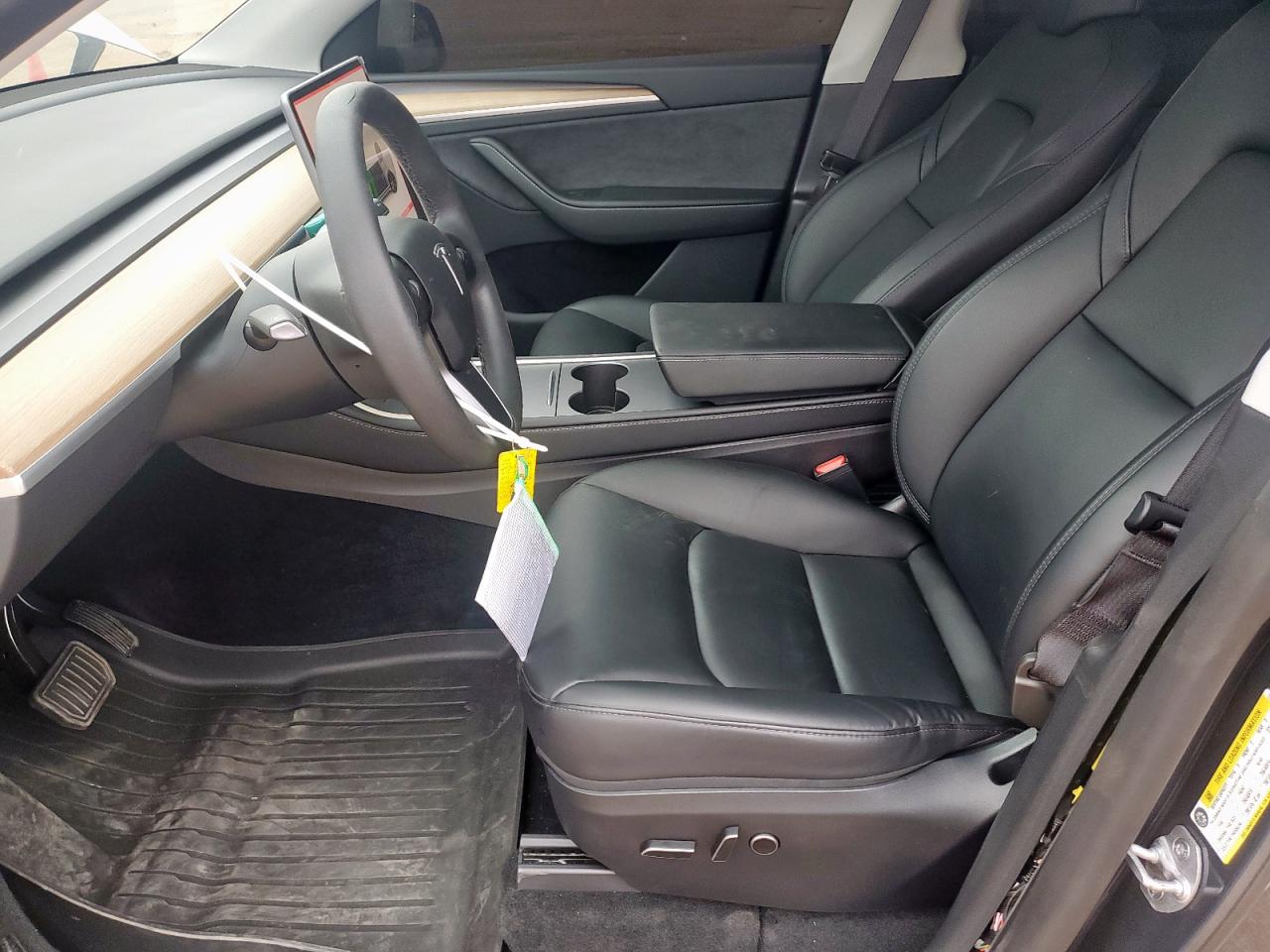 Tesla Model Y Image 4