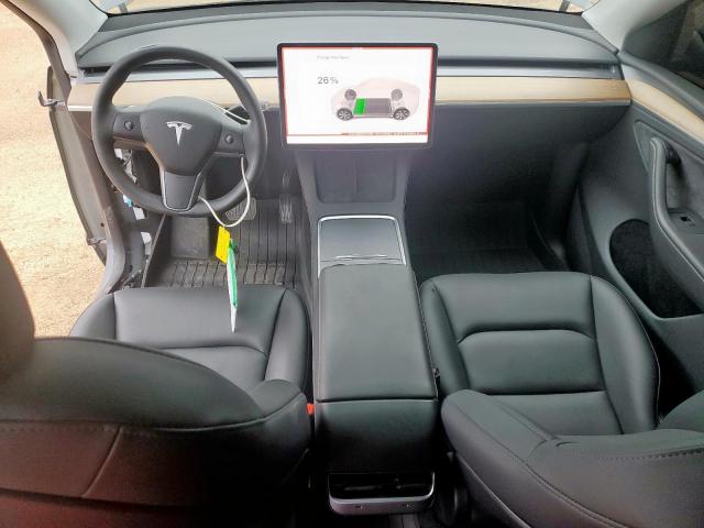 Tesla Model Y Image 5