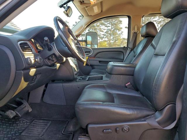 GMC Sierra K3500 Slt Image 7