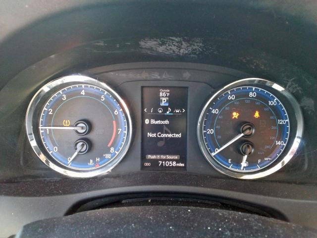 Toyota Corolla L Image 9